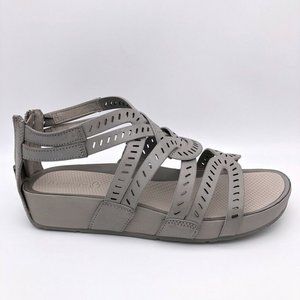 bare traps tipton wedge sandal